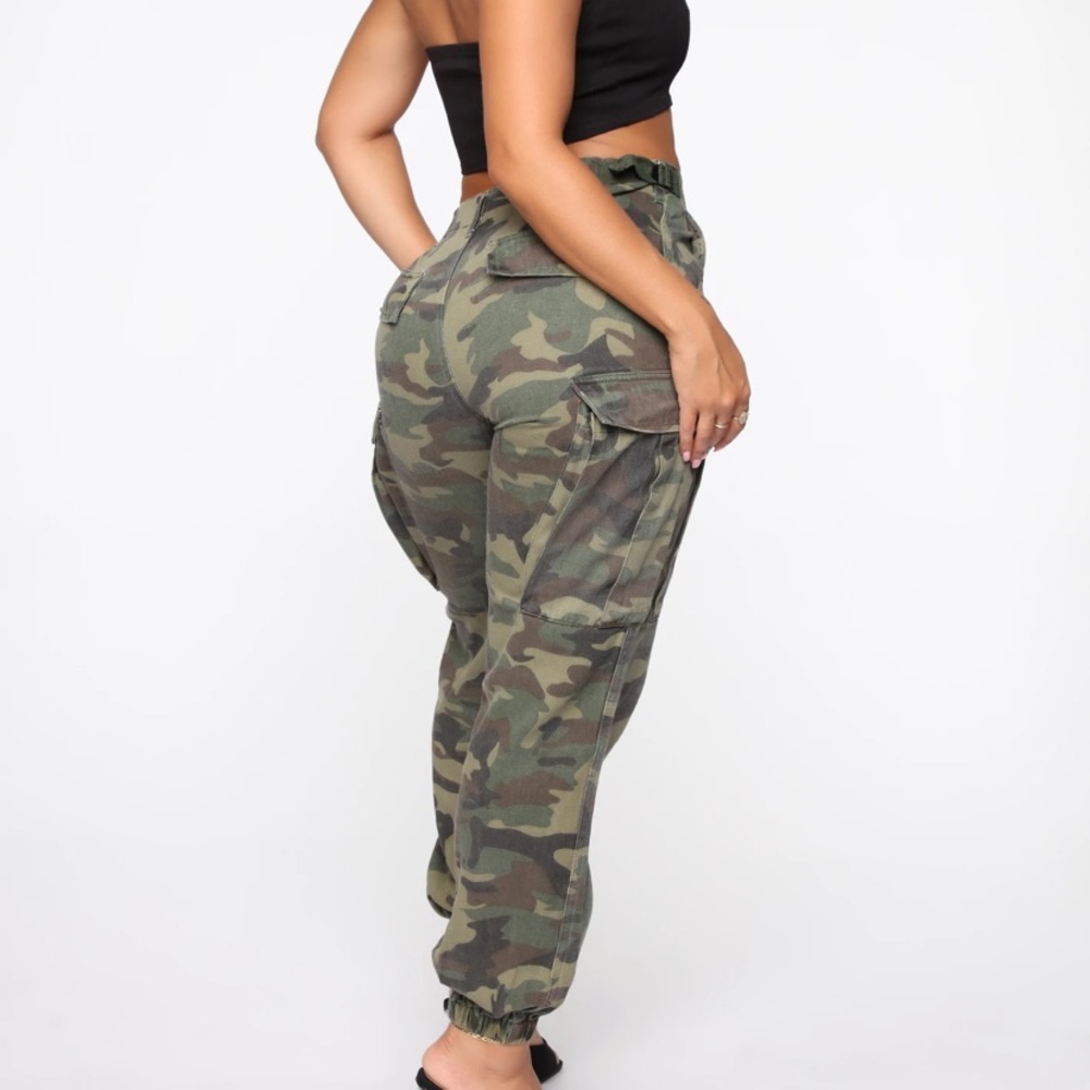 Cadet cargo pants